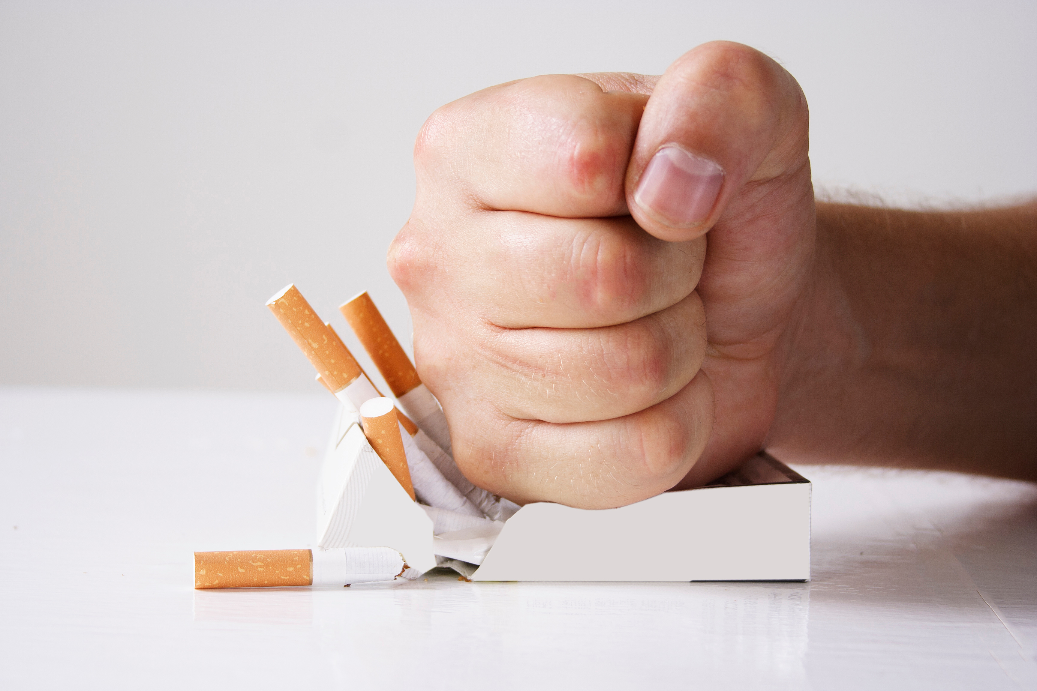 Comment arrêter de fumer naturellement : astuces et solutions